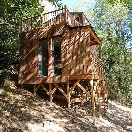 Les Axeens 阿克斯莱泰尔姆